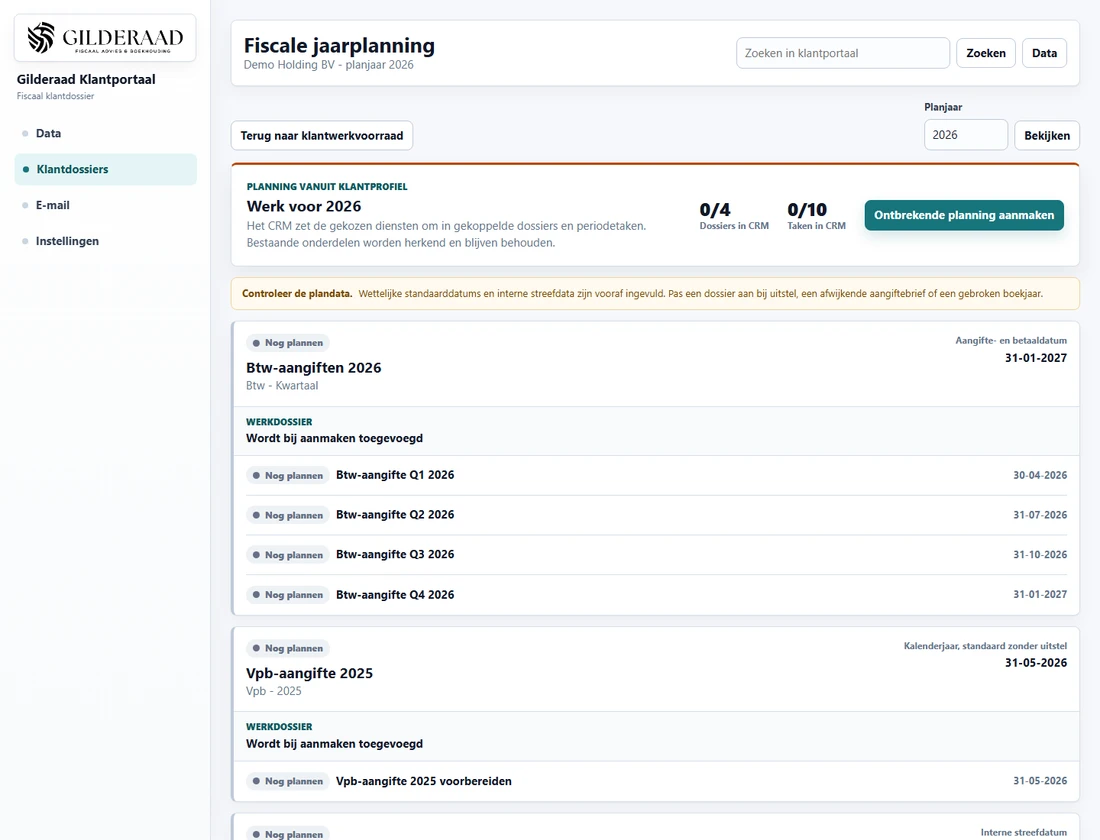 Jaarplanning in Gilderaad CRM met terugkerende werkzaamheden en gekoppelde dossiers voor Demo Holding BV.